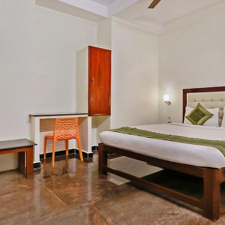 Itsy Hotels Prakasam Residency Ποντισερί Εξωτερικό φωτογραφία