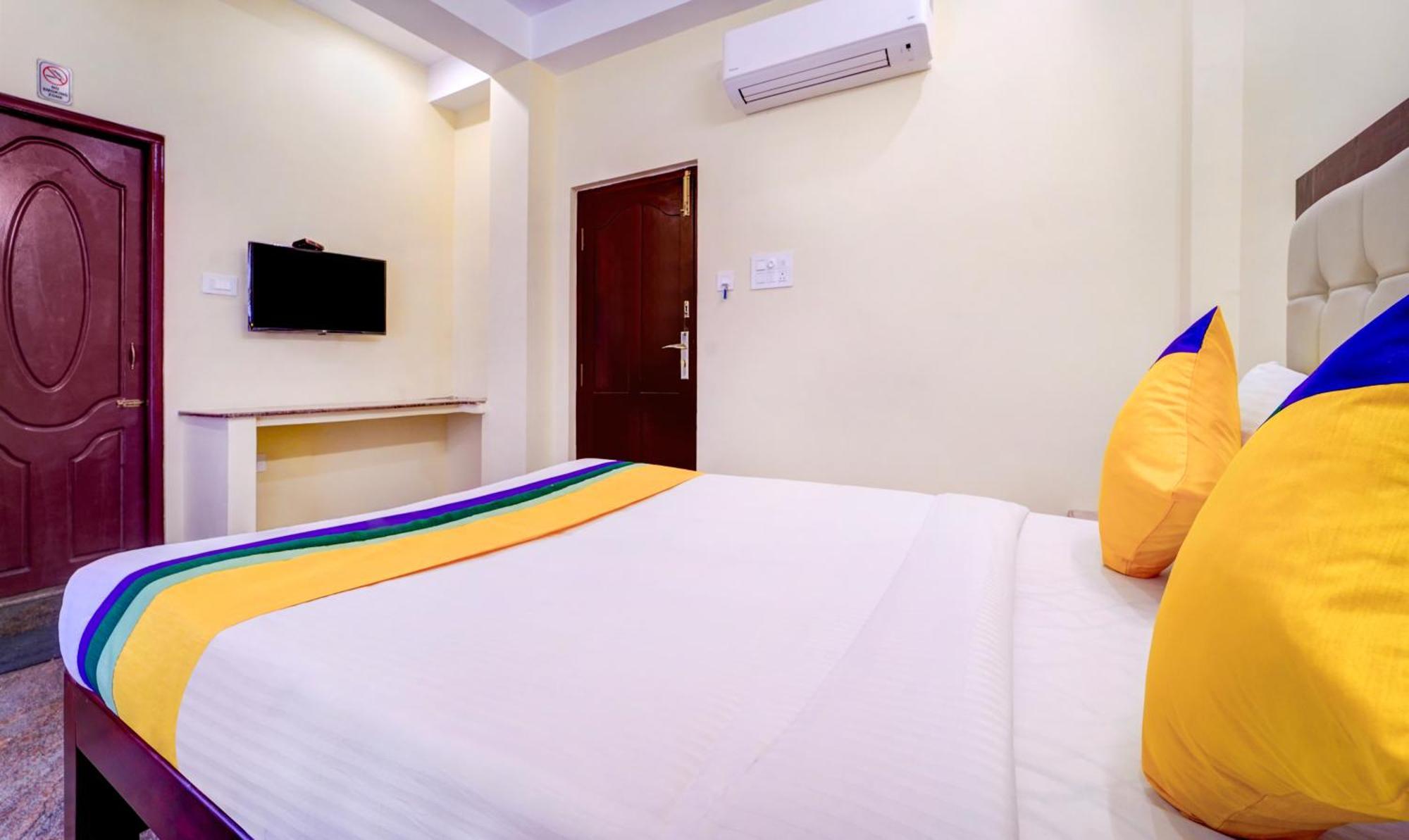 Itsy Hotels Prakasam Residency Ποντισερί Εξωτερικό φωτογραφία