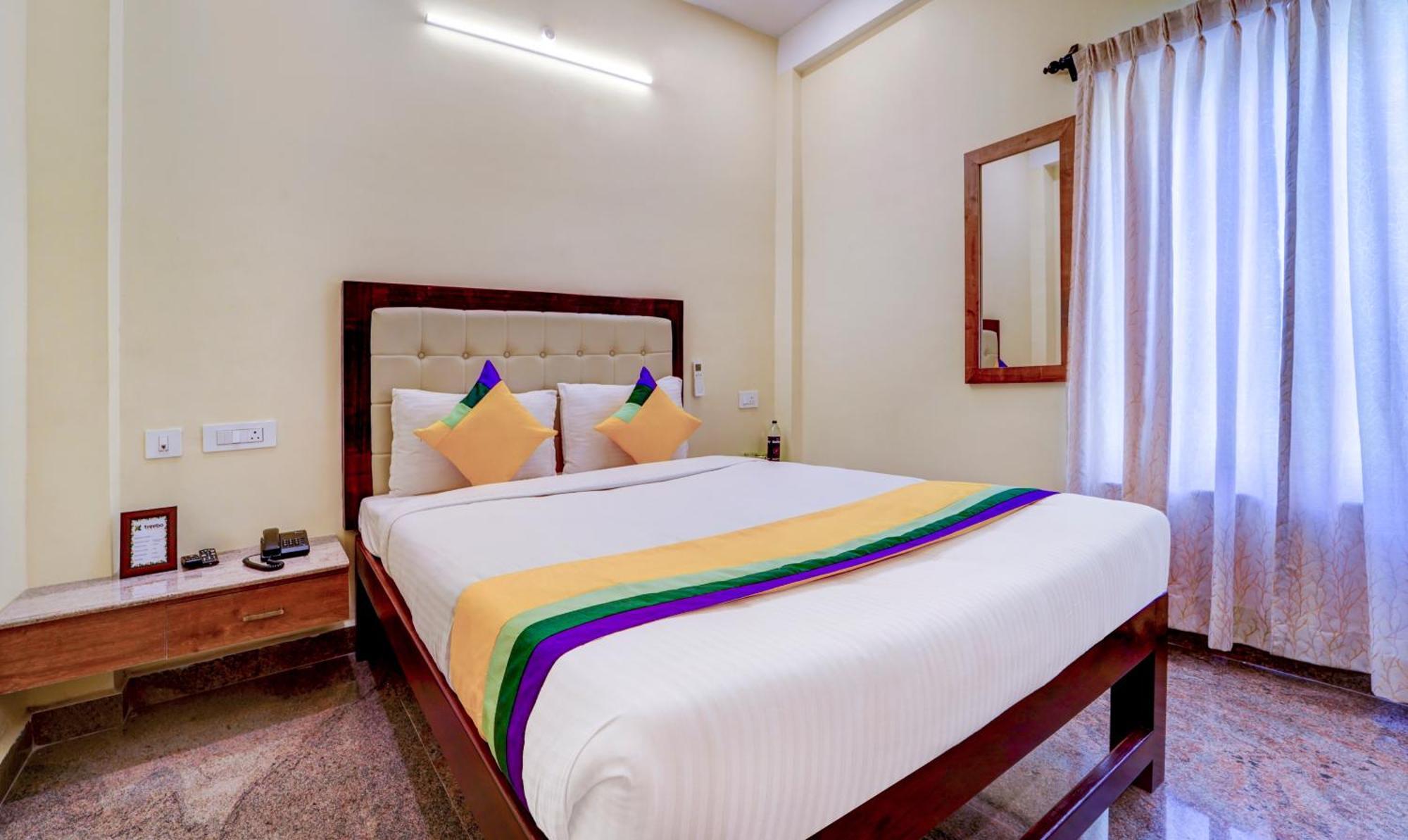 Itsy Hotels Prakasam Residency Ποντισερί Εξωτερικό φωτογραφία