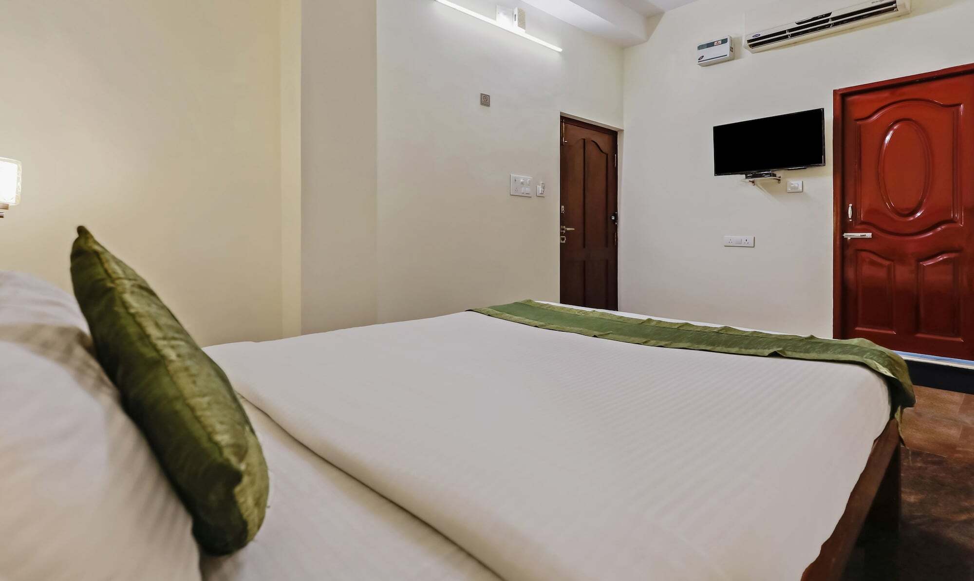 Itsy Hotels Prakasam Residency Ποντισερί Εξωτερικό φωτογραφία